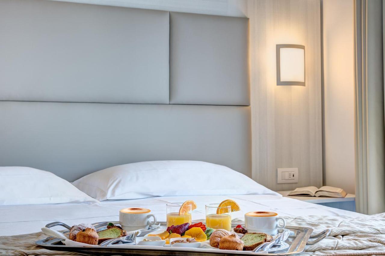 Hotel Caravel Сант'Аньєлло Екстер'єр фото
